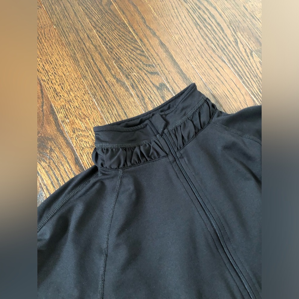SPANX Women’s M Black Full-Zip Ruffled Accents Collared Pockets Active Jacket - Picture 2 of 12